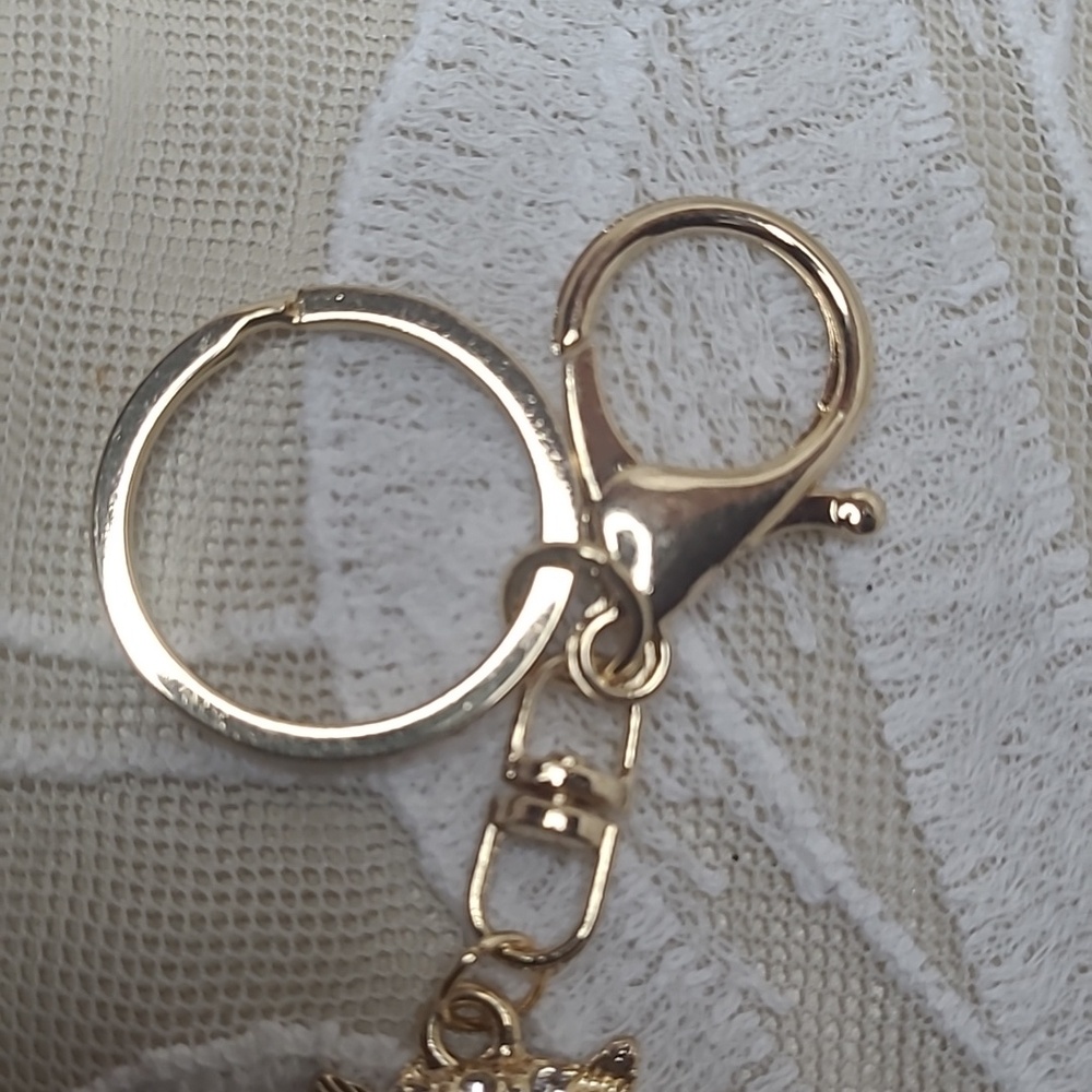 Gold Toned Pink Rhinestone Owls Keychain/Charm - Picture 3 of 5